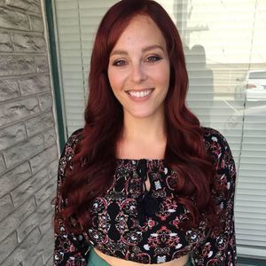 Meet your Posher, Lauren